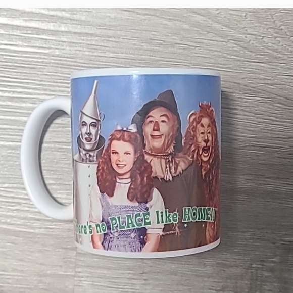 There's No Place like home Wizard of 11 oz mug New in package - Picture 1 of 5
